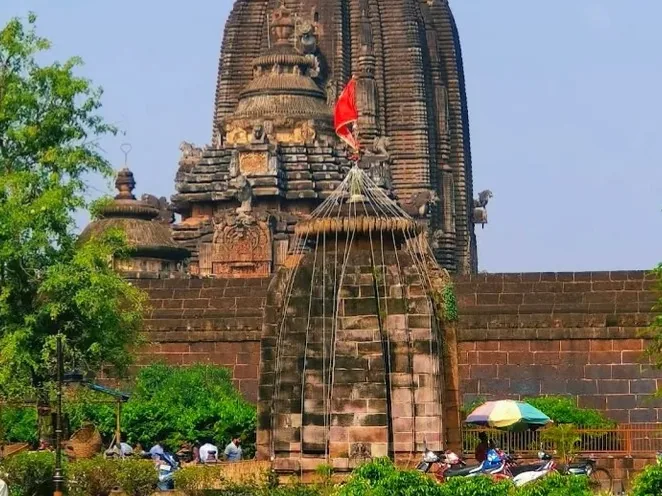 Lingaraj Temple – A majestic 11th-century