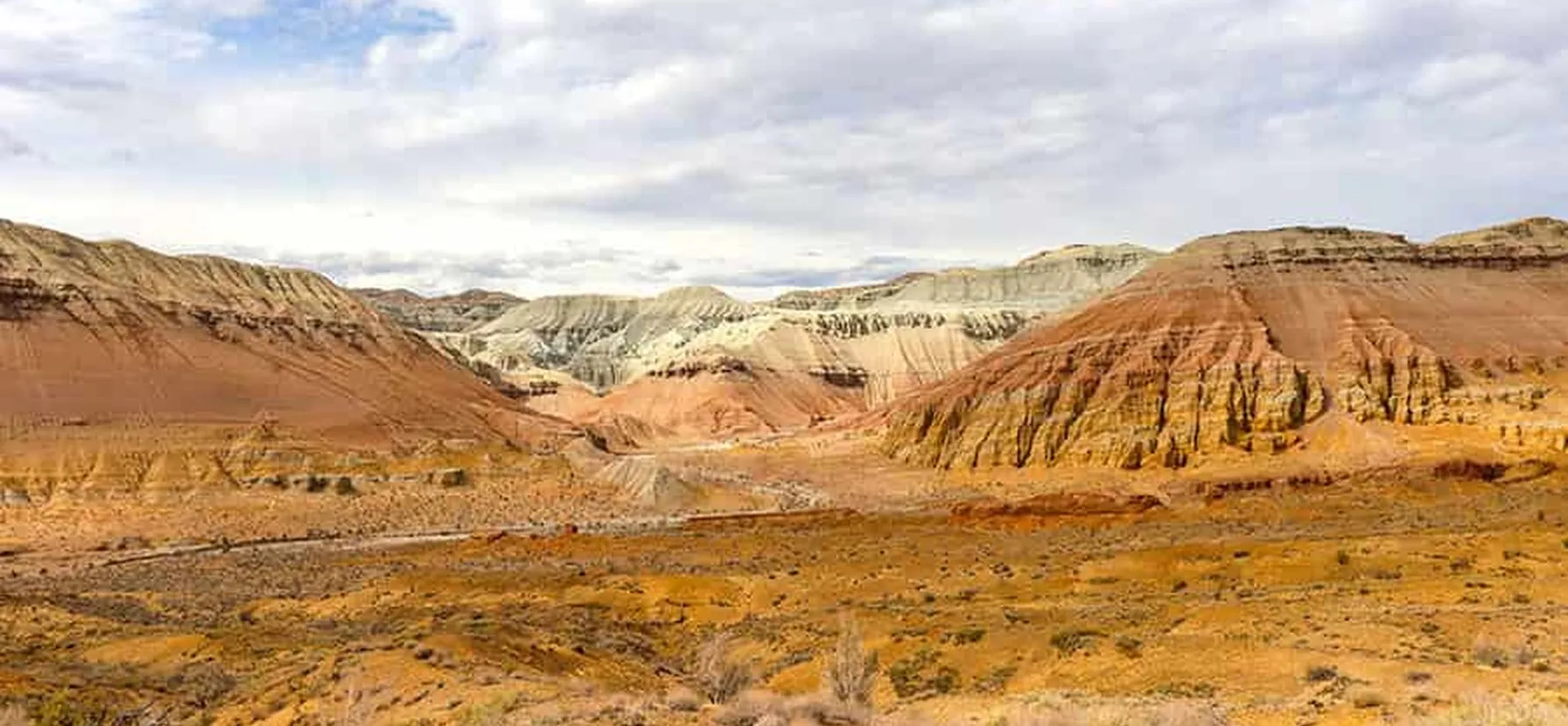 Desert Jeep Safari - Altyn Emel 5