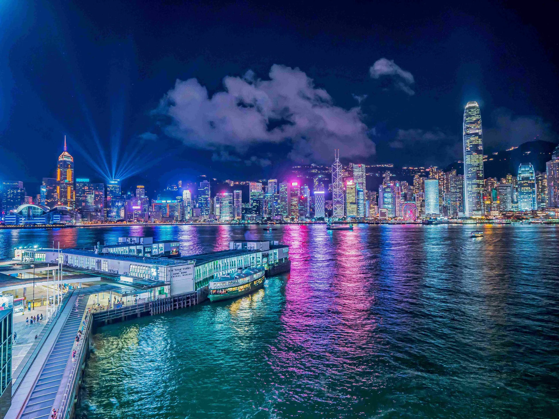 Why Hong Kong Should Be on Your Travel Bucket List