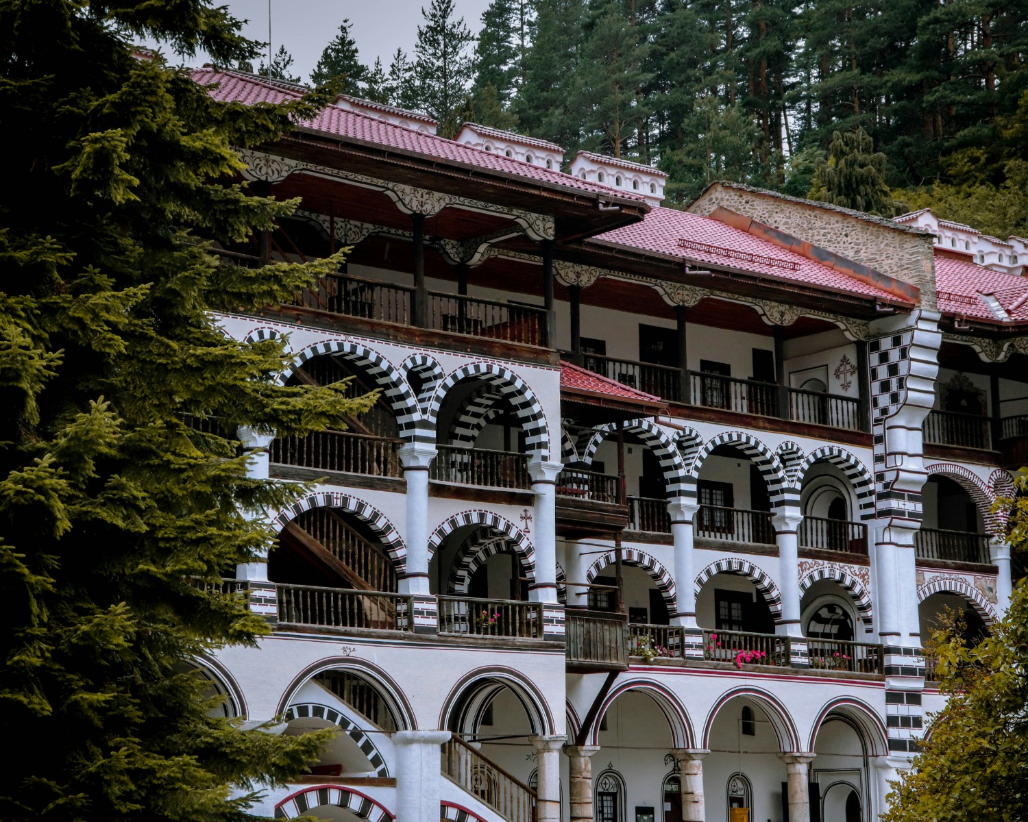Shimla's Ridge with panoramic Himalayan valley views