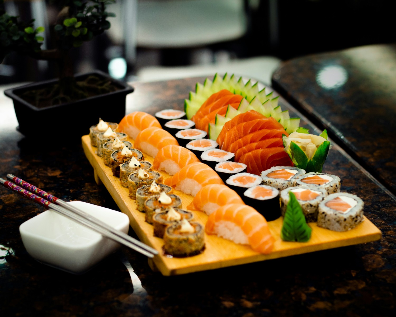 Sushi & Sashimi