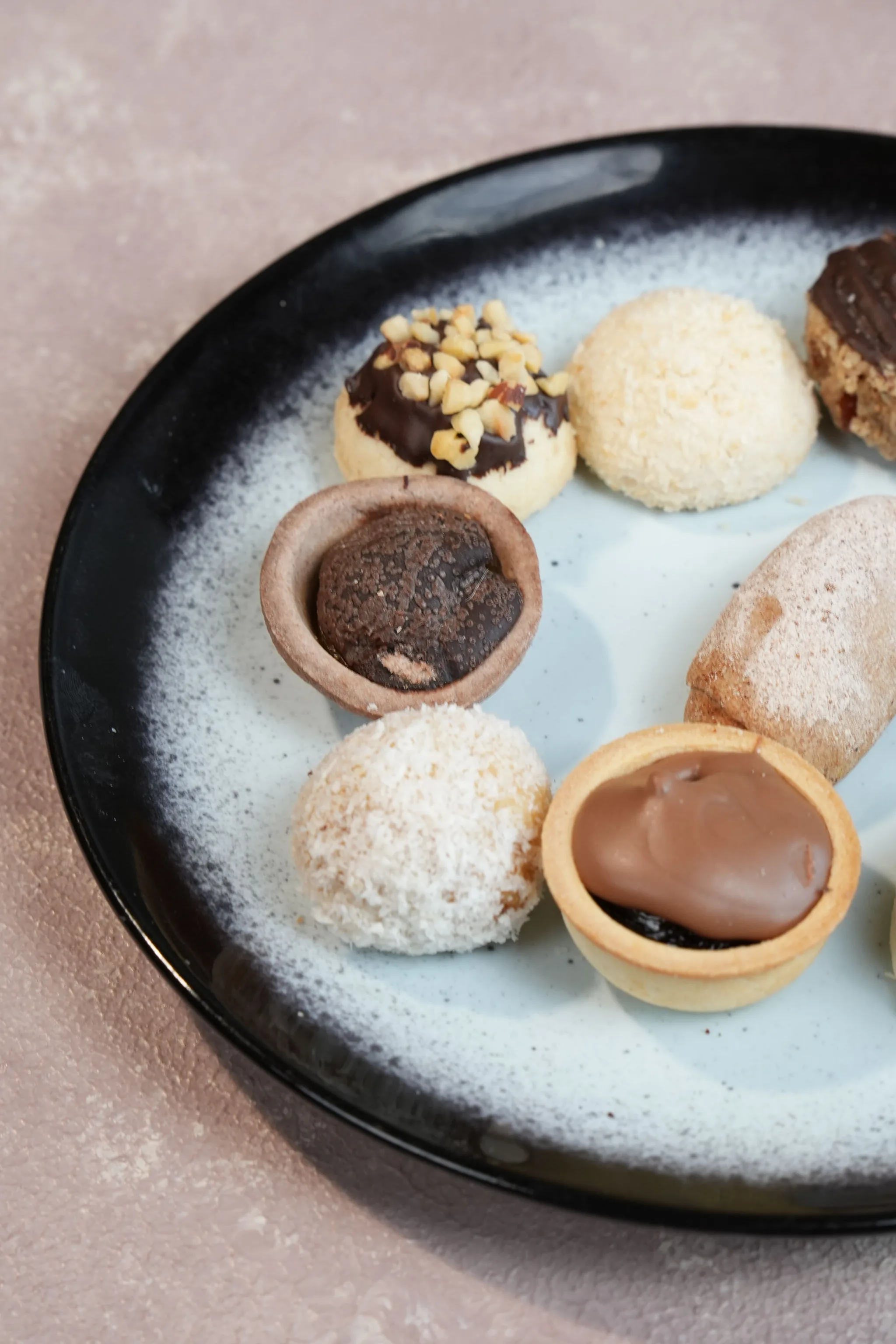 Pastries & Chocolates